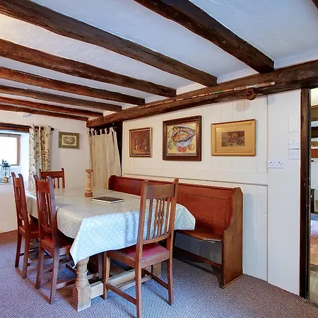 The Farm And Duddon View Barn * Broughton in Furness